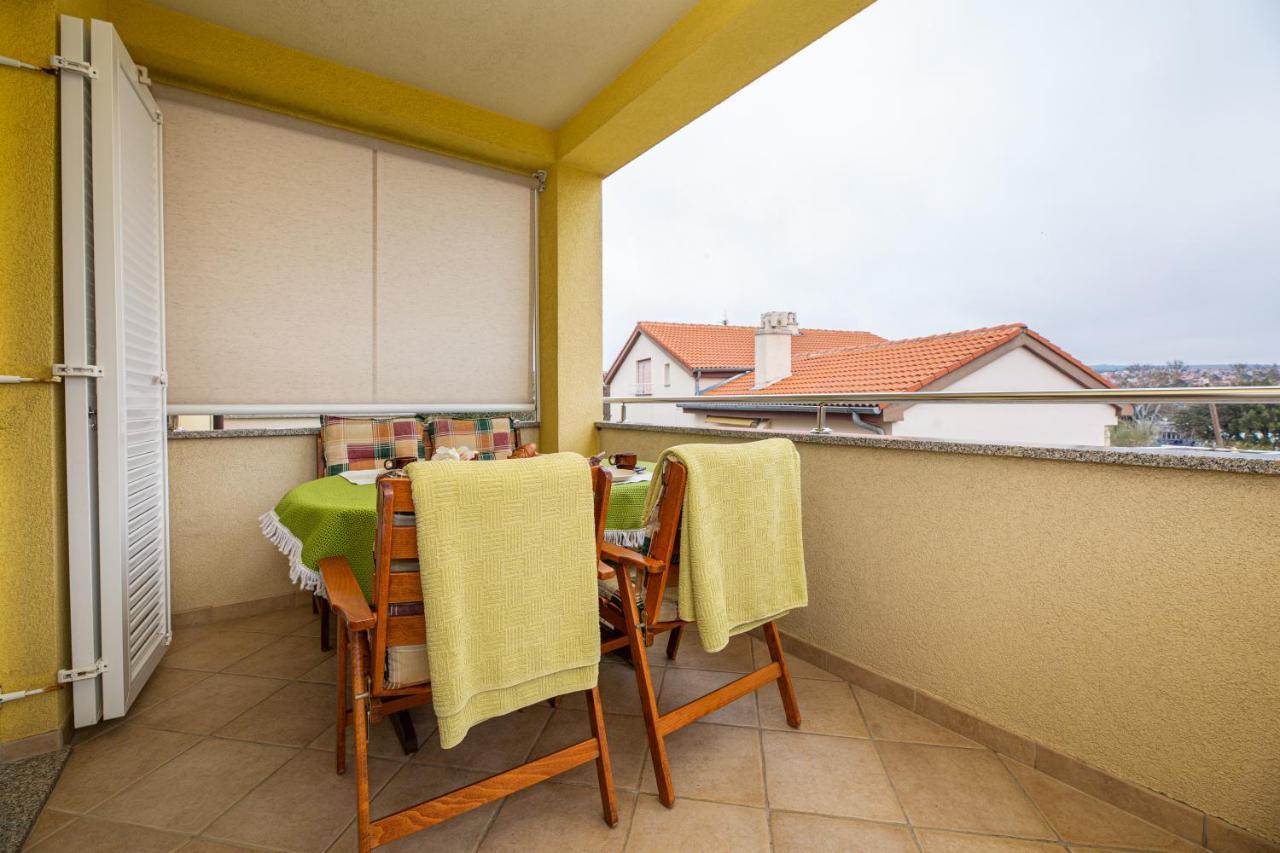 Golden Hope 4+1 Apartment Krk Кърк Екстериор снимка