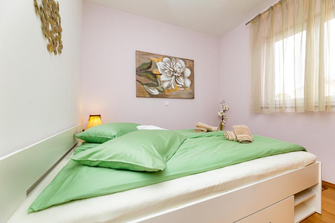 Golden Hope 4+1 Apartment Krk Кърк Екстериор снимка