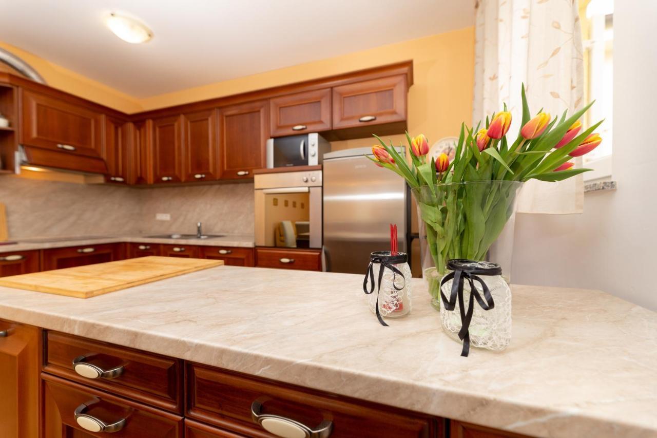 Golden Hope 4+1 Apartment Krk Кърк Екстериор снимка